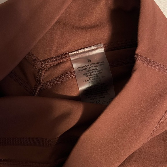 TomTiger Workout Shorts - Small - Picture 3 of 4